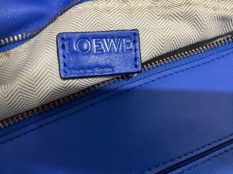 Loewe puzzle bag  รูปที่ 7