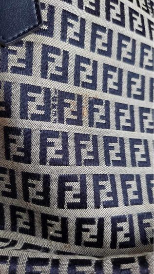 กระเป๋าถือผ้า Fendi รูปที่ 12