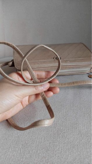 กระเป๋าครอสบอดี้ christian dior แท้วินเทจใบเล็ก รูปที่ 13