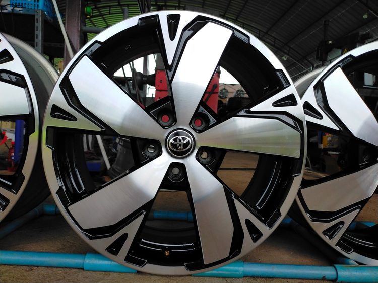 แม็กขอบ18กว้าง7 et48 ใส่ revo vigo camry cross innovaอื่นๆ 5 รู 114 รูปที่ 3