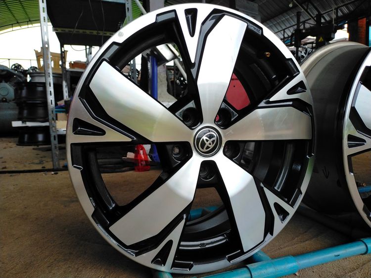 แม็กขอบ18กว้าง7 et48 ใส่ revo vigo camry cross innovaอื่นๆ 5 รู 114