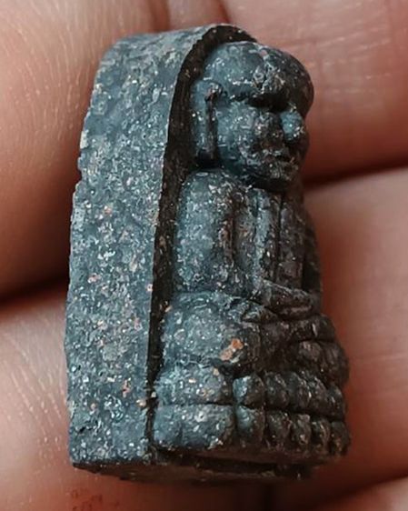 หลวงปู่ทวด วัดห้วยมงคล เนื้อว่าน พร้อมซองเดิมๆเก่าเก็บ ให้ไว้เป็นที่ระลึก ขนาดสูง 2.5 ซ.ม. รูปที่ 3