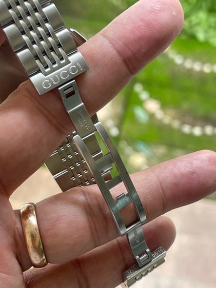 GUCCI Black Dial Date Stainless Steel 126.2 Series Men's Watch YA126201 รูปที่ 14