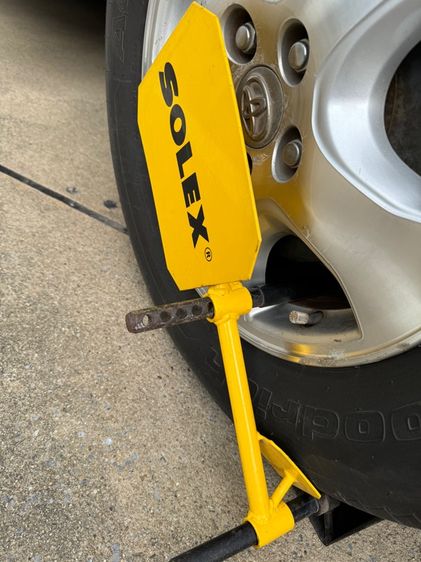 ที่ล๊อคล้อรถยนต์ รูปที่ 3