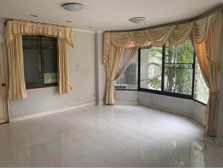 มีบางส่วน ให้เช่าบ้านเดี่ยว 2 ชั้น พื้นที่ 60 ตร.วา รูปที่ 3