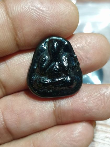 พระปิดตาเนื้อแร่เขาพรหมชะแง้ หลวงพ่ออุ้น วัดตาลกง จ.เพชรบุรี
พิมพ์หายาก
 รูปที่ 5