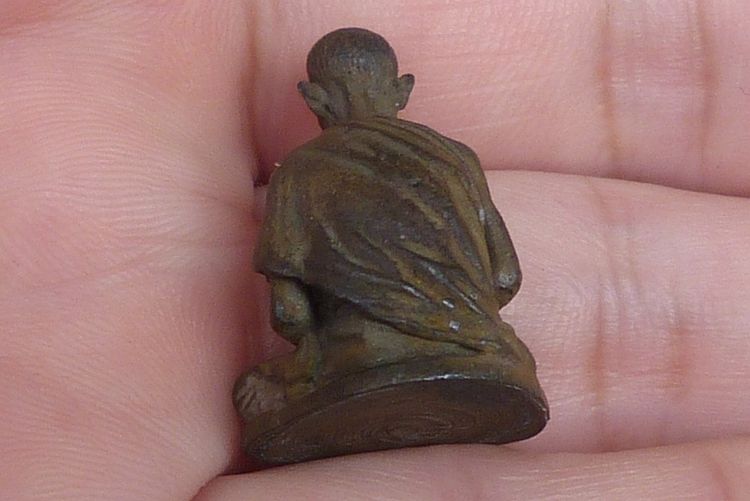 รูปหล่อหลวงพ่อเกษม เขมโก รูปที่ 2