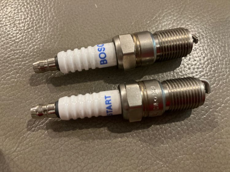 หัวเทียน Benz Bosch แท้ ใส่ M102 , M103 W123 W124 W201 W126 W108 W109 230E 300E 190E รูปที่ 5
