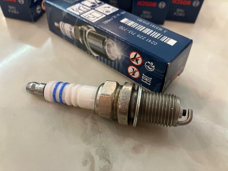 หัวเทียน Benz Boschแท้ เครื่อง M104, M111, M119, M120 W124 W210 W208 W140 R129 R170 W109 (E200 E220 E280 S280 S320 500SEL 300SL 500SL SL280 รูปที่ 3