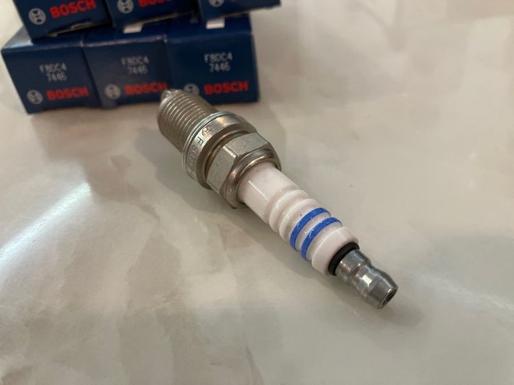 หัวเทียน Benz Boschแท้ เครื่อง M104, M111, M119, M120 W124 W210 W208 W140 R129 R170 W109 (E200 E220 E280 S280 S320 500SEL 300SL 500SL SL280 รูปที่ 4