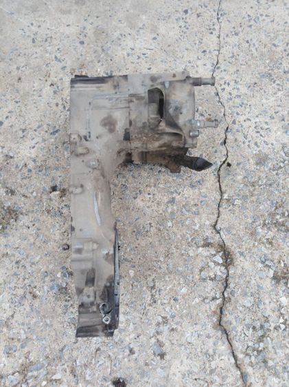 แคร้ง​เครื่อง​คลิก​125​ไอ​ รูปที่ 4