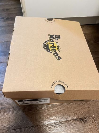 รองเท้าบูท dr martens airwair with bouncing soles white รูปที่ 5