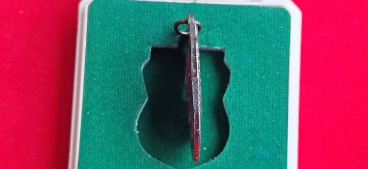 เหรียญเสมา หลวงปู่ทวด รุ่น 100 ปี อาจารย์ทิม ปี2555 กล่องเดิม รูปที่ 7