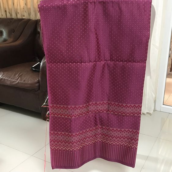 ผ้าไหมทอลาย สีชมพู รูปที่ 5