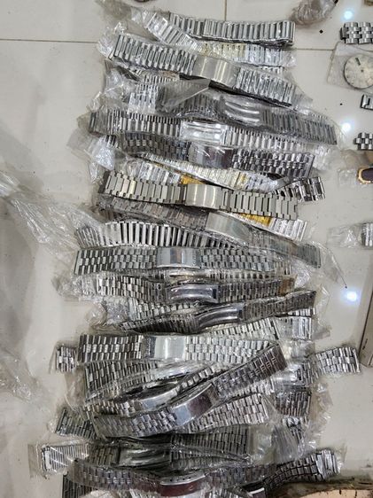 สายนาฬิกา สายเลจ SEIKO เก่าเก้บเดิมๆ ของใหม่ๆ ขนาด 18 19 มีหลายแบบ พร้อมส่ง