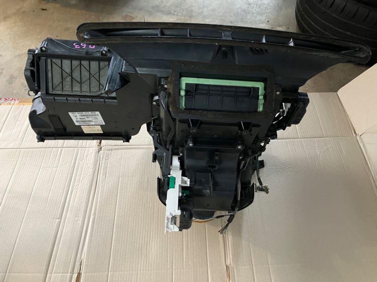 MINI Cooper R50 R52 R53 ตู้แอร์ โบเวอร์แอร์ แผงคอยเย็น ตู้แอร์ วาล์วแอร์ รีซิสแตน รีเลย์แอร์ แผงคอยฮีตเตอร์ รูปที่ 8