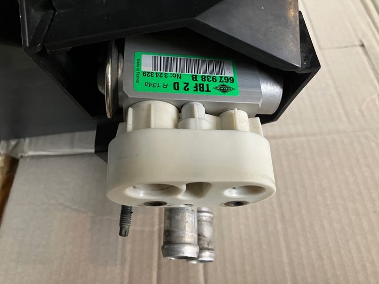 MINI Cooper R50 R52 R53 ตู้แอร์ โบเวอร์แอร์ แผงคอยเย็น ตู้แอร์ วาล์วแอร์ รีซิสแตน รีเลย์แอร์ แผงคอยฮีตเตอร์ รูปที่ 6