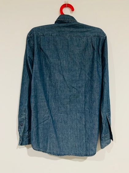 เสื้อเชิ้ตยีนส์ POLO RALPH LAREN แท้ 💯 size M อก 21.5 ยาว 28.5 สภาพใหม่มาก ผ้ายีนส์เข้ม ดีเทลดี ทรงสวย เนื้อผ้าดีมาก หายากน่าสะสมครับ รูปที่ 7