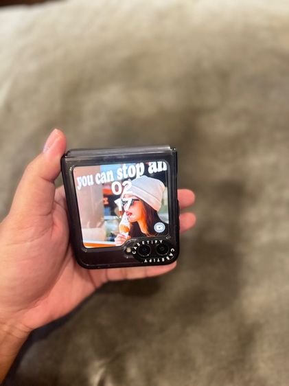 Samsung Galaxy Filp5 สีGraphite ขนาด512GB