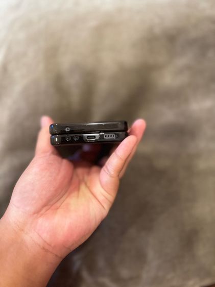 Samsung Galaxy Filp5 สีGraphite ขนาด512GB รูปที่ 3