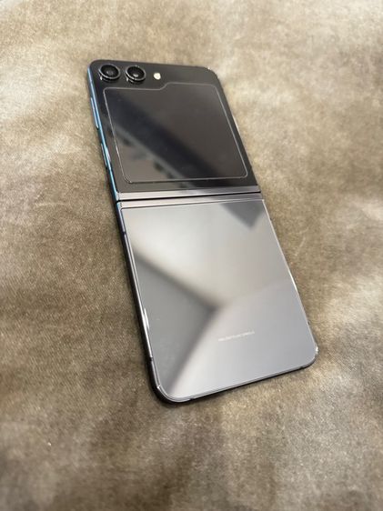 Samsung Galaxy Filp5 สีGraphite ขนาด512GB รูปที่ 6