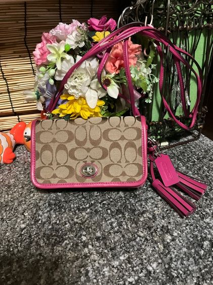 กระเป๋าสะพาย Coach แท้ ทรงกล่อง 8“ รูปที่ 6