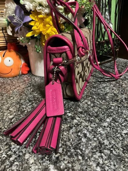 กระเป๋าสะพาย Coach แท้ ทรงกล่อง 8“ รูปที่ 13