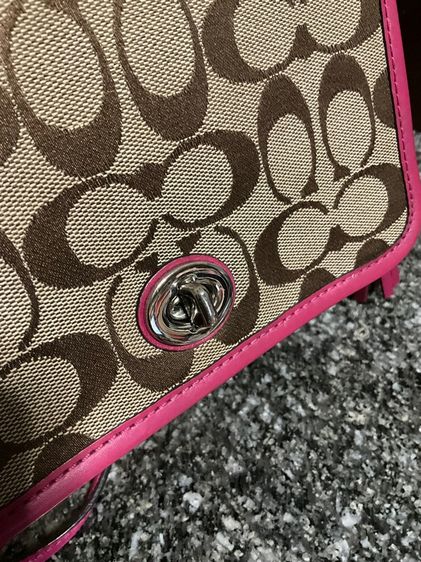 กระเป๋าสะพาย Coach แท้ ทรงกล่อง 8“ รูปที่ 7