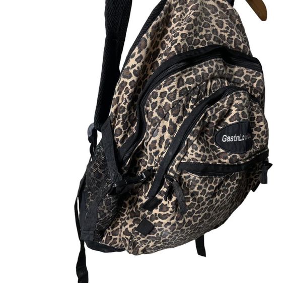 กระเป๋าเป้ Gastn Love Rock ลายเสื้อแท้ 💯 size ขนาด กว้าง 13.5 สูง 17 นิ้ว สภาพดีมาก ลายสวย ลายละเอียดดี หายากน่าสะสมครับ รูปที่ 4