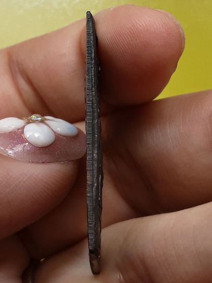 เหรียญหลวงปู่มหาลอย วัดแหลมจาก ทองแดงรมดำ รูปที่ 3