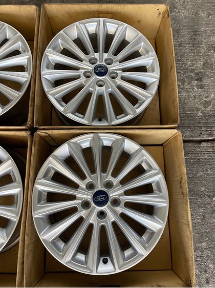 Ford Focus ขอบ 17 Top 💢 รูปที่ 5