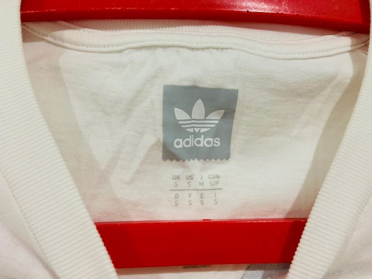 เสื้อยืด BEAVIS  BUT HEAD by ADIDAS แท้ 💯 size S ขนาด อก 20 ยาว 27 นิ้ว สภาพใหม่มาก ลายสวย  ทรงสวย ดีเทลดี เนื้อผ้าหนานิ่มมาก รูปที่ 5