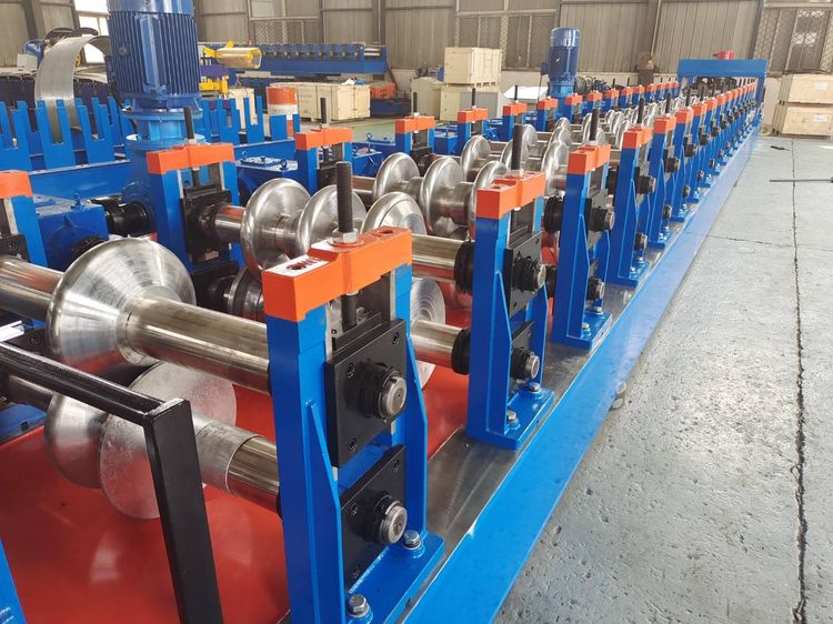 เครื่องรีดการ์ดเรล สองลอน สามลอน บ็อกซ์เอ้า เสาไฟฟ้า เหล็กรูปพรรณ เย็น ซี แปร ชิปไพล รีดการ์ดถนน ข้ออ้อย ฉาก รางน้ำ ไอบีม เฮ็ดบีม เพลา รูปที่ 12