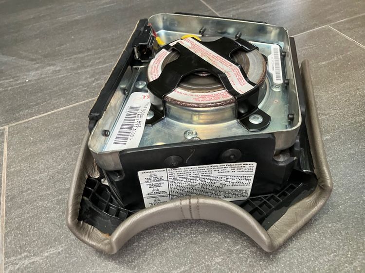 AIRBAG DAIMLER รุ่น X300 XJ6 ของแท้ มือสอง ถอดจากรถ สภาพดีเดิมๆ รถรุ่นปี 1995-1999 รูปที่ 6