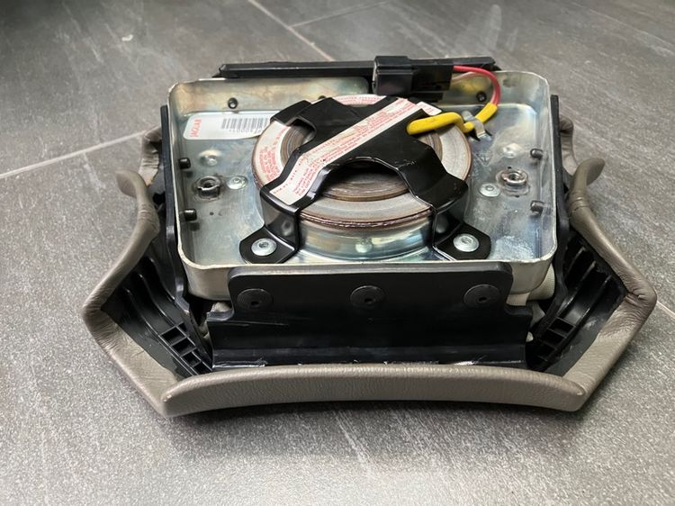 AIRBAG DAIMLER รุ่น X300 XJ6 ของแท้ มือสอง ถอดจากรถ สภาพดีเดิมๆ รถรุ่นปี 1995-1999 รูปที่ 5