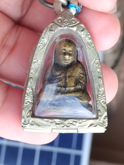 หลวงพ่อเงิน วัดบางคลาน รุ่นแรก พิมพ์นิยม สวย สมบูรณ์ ตำหนิครบ เก่า แท้ หายาก เลี่ยมเงิน หลวงพ่อเงิน รุ่นแรกองค์นี้ พิมพ์นิยม พิมพ์ทรงถูกต้อง รูปที่ 3