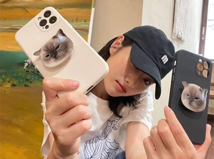 ที่ติดหลังมือถือ กริ๊บ​ต๊อก​ ลายน้องเหมียว ที่ตั้งมือถือ ที่จับโทรศัพท์ ที่ติดหลังมือถือลายใบไม้ ไม่มีปลายทาง รูปที่ 3