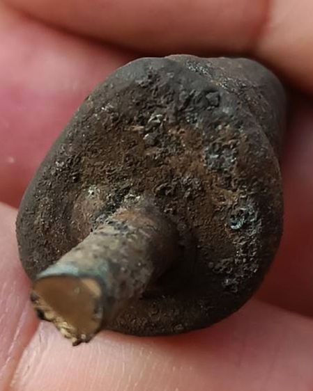 แท้ๆจากวัด รูปหล่อ-เหรียญหล่อจอบใหญ่ หลวงพ่อเงิน รุ่นปืนแตก วัดคงคาราม (บางคลานใต้) ตัดจากช่อกรรมการ ปี 2528 รูปที่ 11