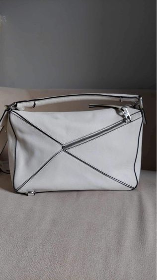 กระเป๋า Loewe puzzle สีขาว รูปที่ 3
