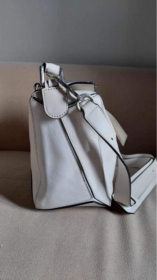 กระเป๋า Loewe puzzle สีขาว รูปที่ 4