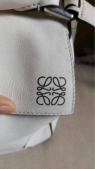 กระเป๋า Loewe puzzle สีขาว รูปที่ 7