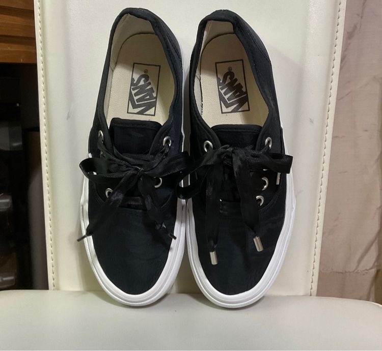 รองเท้าผ้าใบ Vans  รูปที่ 15