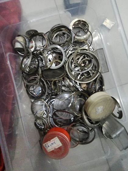 ฝาหลัง นาฬิกา คละๆ แบบ มีหลายยี่ห้อ เก่าเก็บ รูปที่ 2