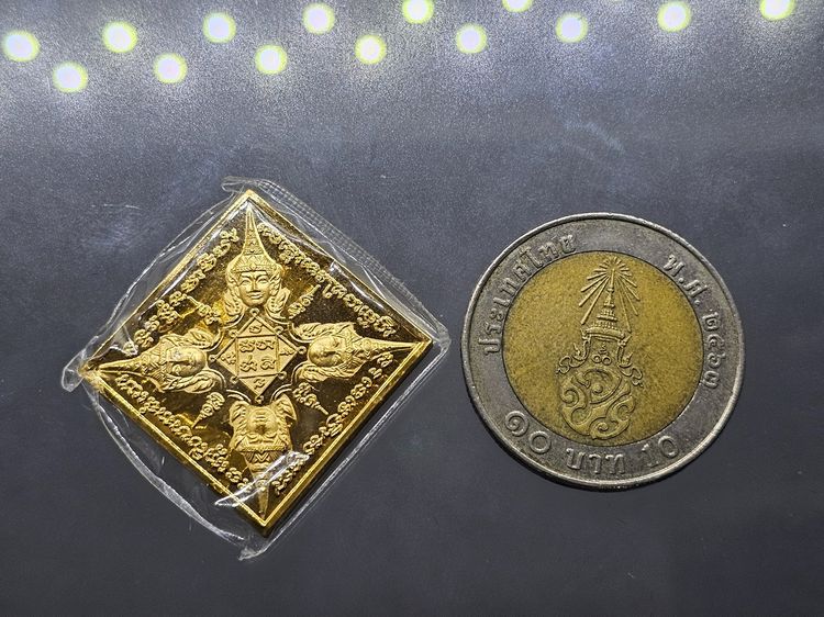 เหรียญพระพรหมสี่หน้า (พรหมเมศวร) ทองแดงชุบกะหลั่ยทอง หลังรัตนเจดีย์ ญสส 90 ชันษา ปี2546 พร้อมกล่องเดิม ซีนเดิม รูปที่ 9