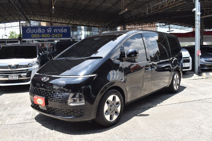 Hyundai Staria 2.2 Sel รถบ้าน มือเดียว ไมล์แท้ กล้อง 360 เบาะหนังปรับไฟฟ้า