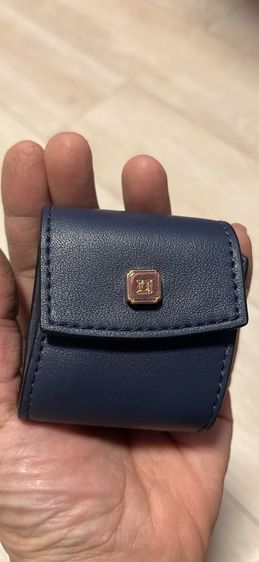 กระเป๋าจิ๋วแบรนด์