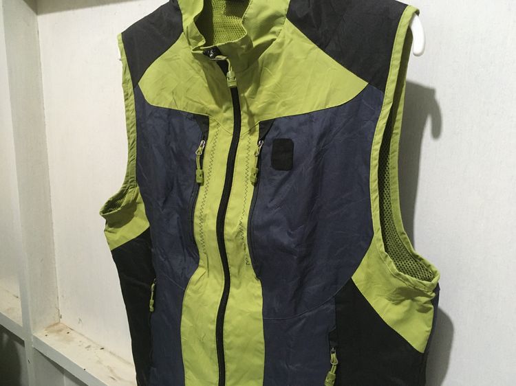 เสื้อแจ็คเก็ตแขนกุด (เสื้อกั๊ก) แบรนด์ ROBERTO สีเขียวอมเหลืองเทาและดำ รูปที่ 5