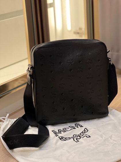 กระเป๋า MCM Ottomar Messenger in Monogram Leather ปี 2019  รูปที่ 2