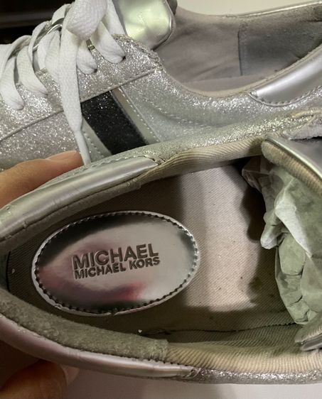 รองเท้าผ้าใบ Michael Kors รูปที่ 17