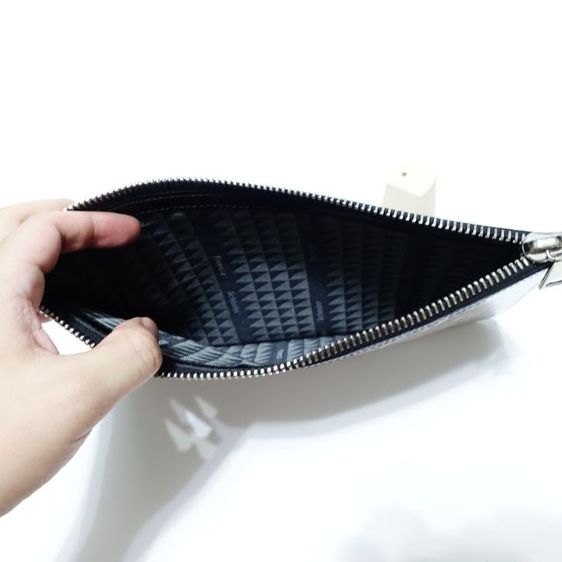 New ( Kept Unused ) Proenza Schouler
" Embossed Leather Silver Clutch Bag "  รูปที่ 10